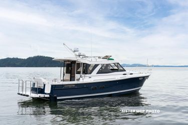 30' Cutwater 2016 Yacht For Sale